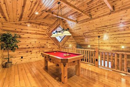 Cabin with Resort Pool Bordering Smoky Mtn Natl Park - image 10