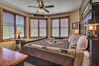Majestic Mtn Getaway Game Room Decks and Hot Tub! - image 10