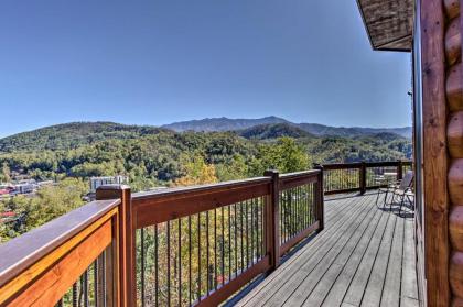 Majestic Mtn Getaway Game Room Decks and Hot Tub! - image 16