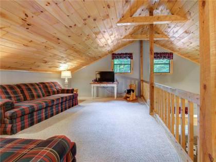 Eagle Creek 2 Bedrooms Hot Tub Porch Sleeps 6 - image 15