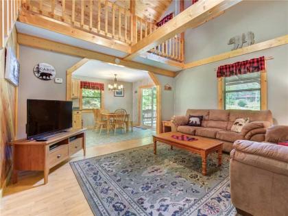 Eagle Creek 2 Bedrooms Hot Tub Porch Sleeps 6 - image 7