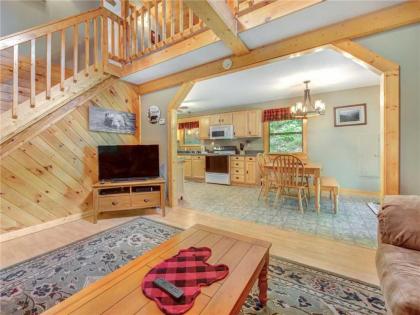 Eagle Creek 2 Bedrooms Hot Tub Porch Sleeps 6 - image 9