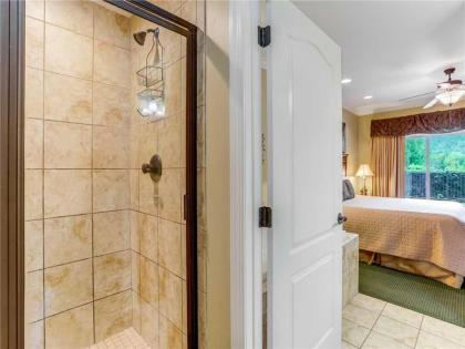 Downtown Delight 2 Bedrooms Pool Hot Tub Sleeps 6 - image 12