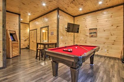 Luxe Cabin with Home Theater Less Than 2 Miles to Gatlinburg - image 20