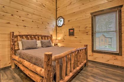 Luxe Cabin with Home Theater Less Than 2 Miles to Gatlinburg - image 8