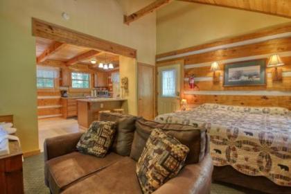 Cuddle Inn #1529 by Aunt Bug's Cabin Rentals - image 14