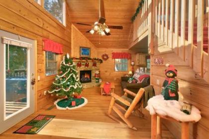 Always Misbehavin #1412 by Aunt Bug's Cabin Rentals - image 10