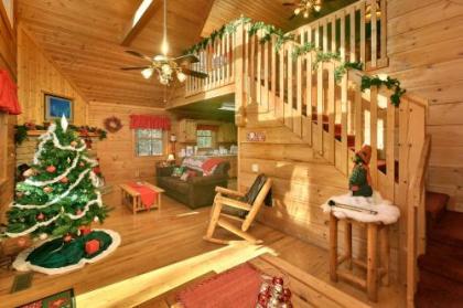 Always Misbehavin #1412 by Aunt Bug's Cabin Rentals - image 8
