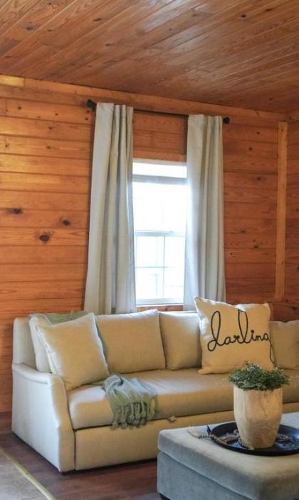 The Cave at Shady Woods - 1 Bedroom Studio - Walk to Downtown! - image 2