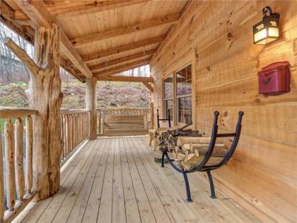 Cozy Cub Hideaway 2 BR Hot Tub Pool Access Fireplace Sleeps 6 - image 16