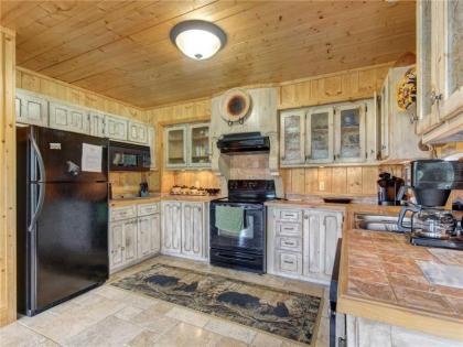 Eden's View 3 Bedrooms Pool Table Hot Tub Pool Access Views Sleeps 6 - image 9