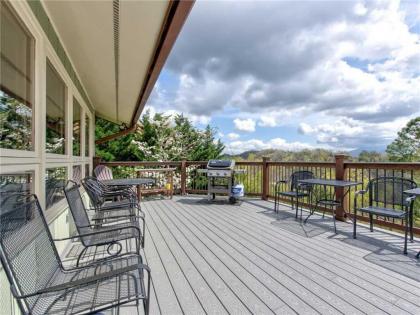 Mountain Splendor 4 Bedrooms Pets Game Room Pool Access Sleeps 12 - image 20