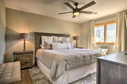 Luxury Cabin with Sweeping Smoky Mountain Views! - image 11