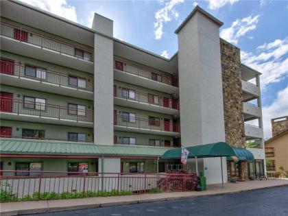 Our Mountain Home 2 Bedrooms Walk Downtown Pool Access WiFi Sleeps 4 - image 18