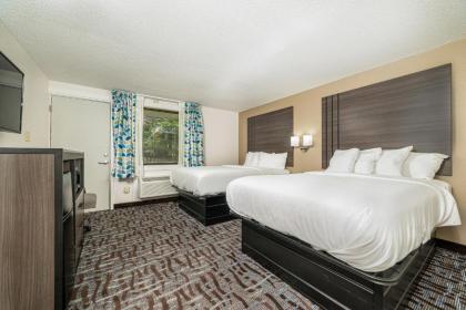 Bear Creek Inn Gatlinburg TN - image 6
