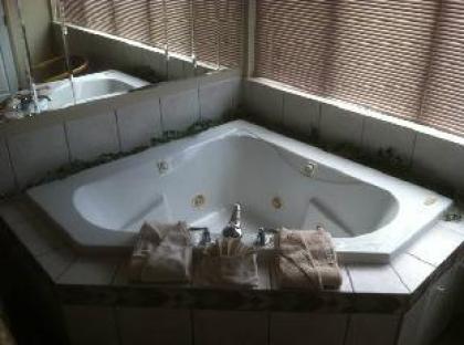 Laurel Inn - image 2