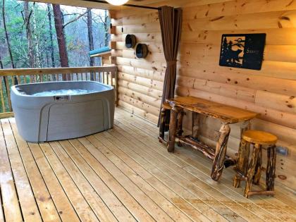 Gatlinburg - Honeymoon Hideaway - image 8