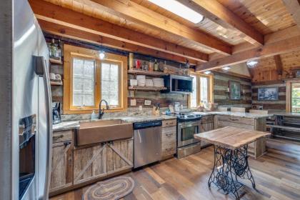 Hand Hewn Hideaway Stunning Gatlinburg Cabin with Hot Tub Table Games and Outdoor Oasis - image 15