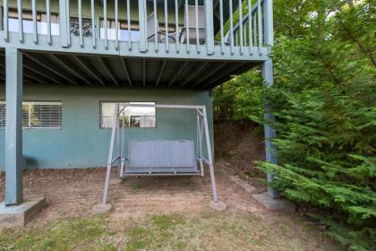 A Bear's View - image 7