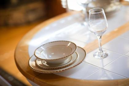 Hugs N Kisses Pool Table Hot Tub Pool Table Community Pool Close to Downtown Gatlinburg - image 29