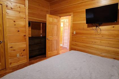 3 Bears Chalet - image 22