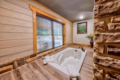 Bears Haven chalet - image 13