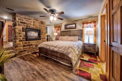 Bears Haven chalet - image 5