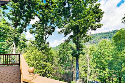 Campfire Lodge - image 26