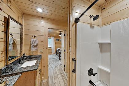 Mountain Wolf's Cabin - image 15
