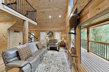 Mountain Wolf's Cabin - image 6