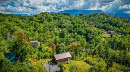Ever After Mountain View Hot Tub Jetted Tub Fire Pit Great Location - image 27