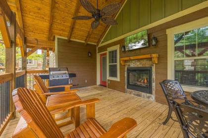 A Majestic Hilltop chalet - image 25