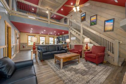 A Majestic Hilltop chalet - image 3