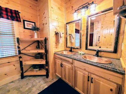 Hidden Cove Cabin - image 27