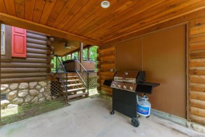 Greenbrier Woods Log Cabin with Hot Tub Stone Wood Fireplace Covered Deck and Close to Gatlinburg - image 26