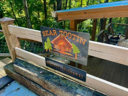 Bigfoots Hideaway - image 27