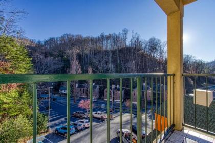 Gatlinburg Towers Condo Unit 501 - Great Location! Close to Town! condo - image 11