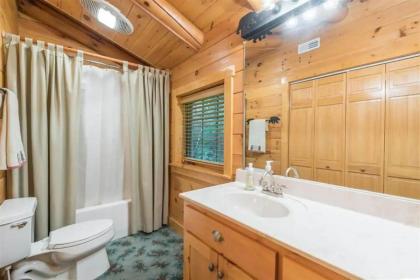 Firefly Creek Free Attraction Tickets Tickets Hot Tub On a Creek Fire Pit WIFI!!! - image 23