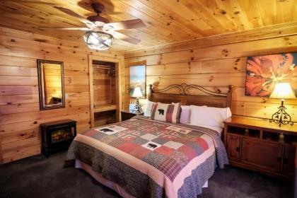 Lazy Bear Lodge - image 10