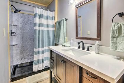 Gatlinburg Cabin Stay with Hot Tub and Mtn Views! - image 15