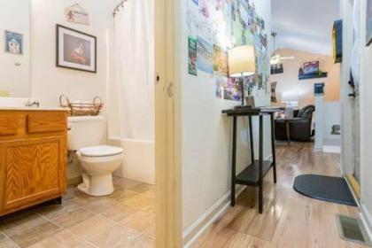 LODGE G SASQUATCH LODGES Sleeps 13 - image 8