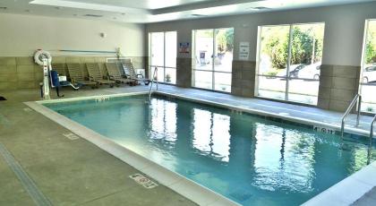 MainStay Suites Gatlinburg Downtown Area - image 4