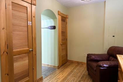 Pine Cone Cabin - image 13