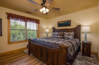 Almost Heaven chalet - image 23