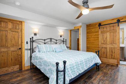 Selah cabin - image 27