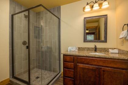 Brandon`s Mountain Retreat chalet - image 30