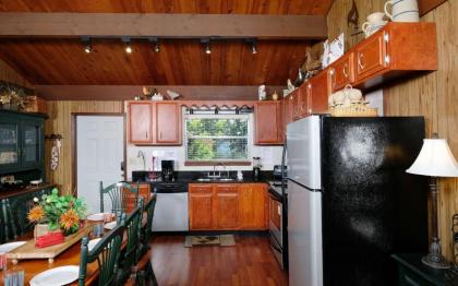 Three Pines 2139 - image 13
