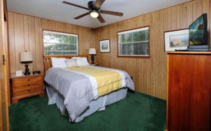 Three Pines 2139 - image 20