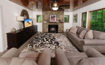The Glades Escape - image 4