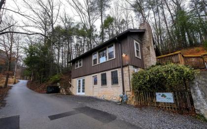 Karens Cozy Cottage - image 5